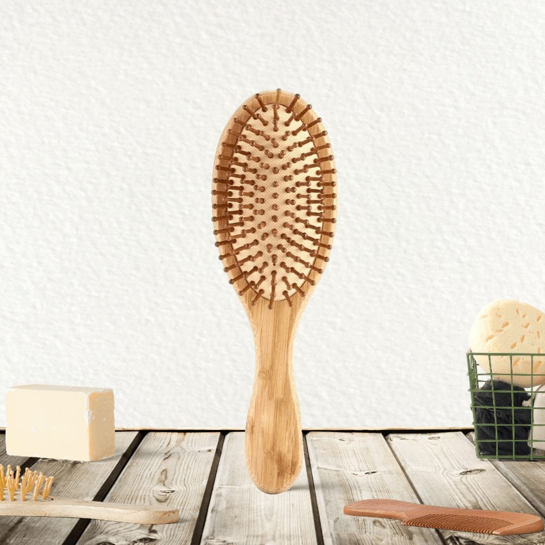 Brosse à cheveux en bambou